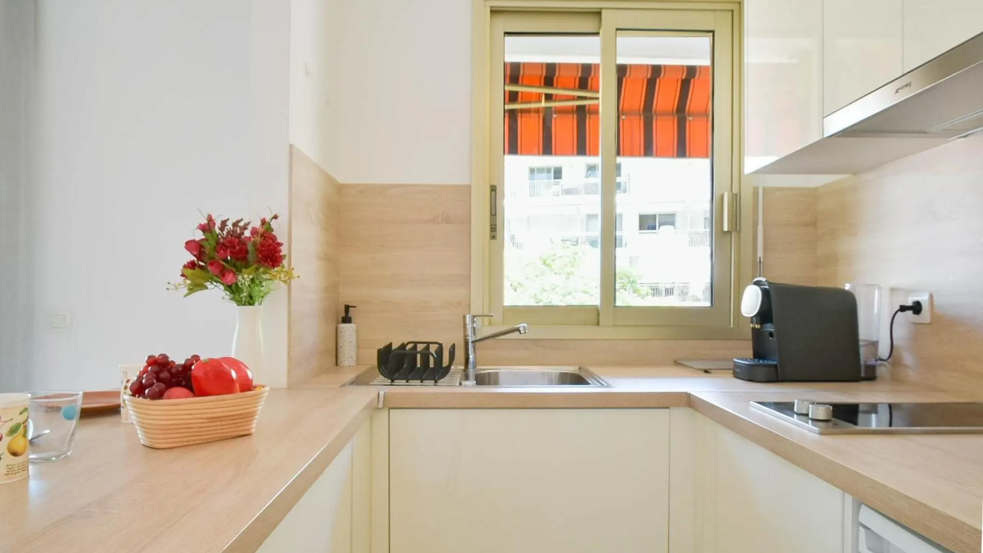 Apartment Palm Beach Studio With Terrace 150M From Beaches Cannes France